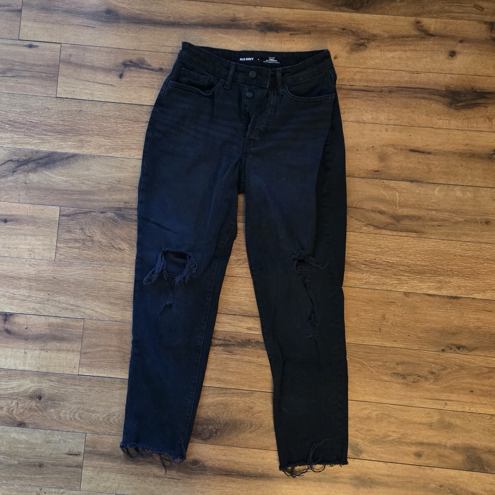 Old Navy Black Distressed Jeans